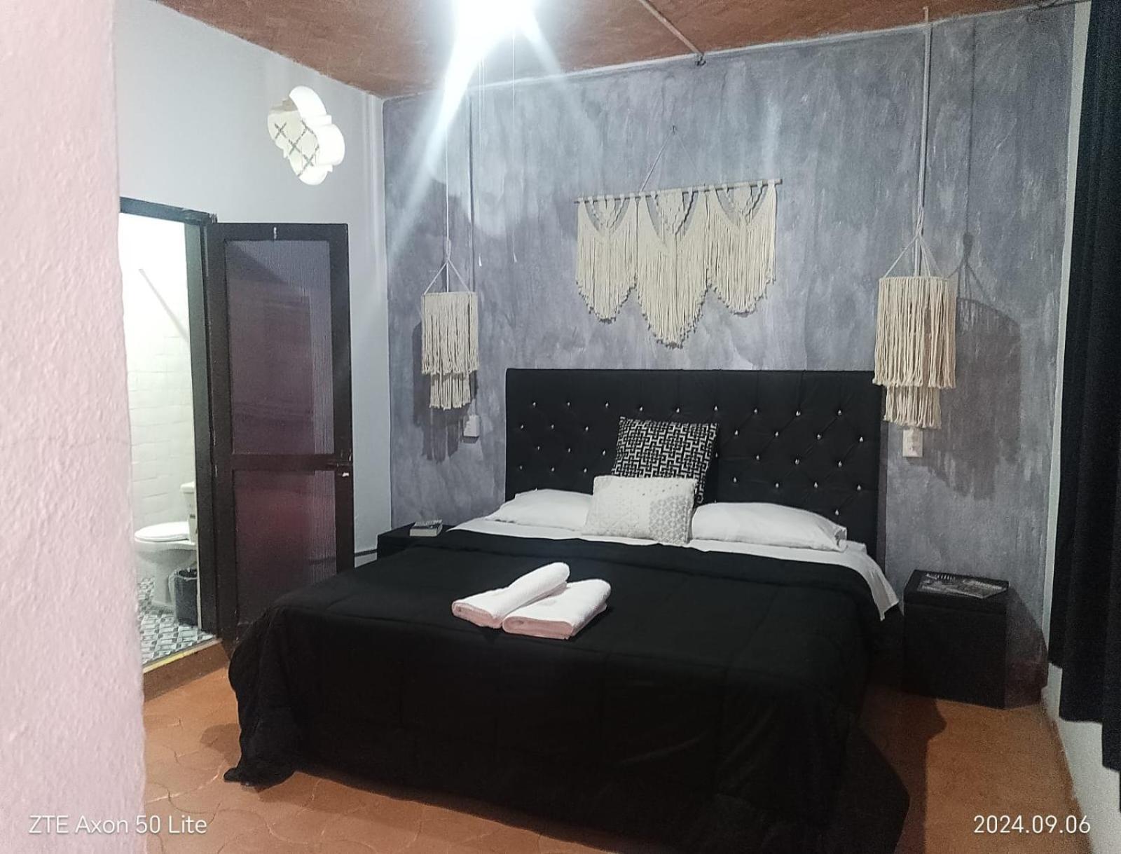 Aparthotel Sarita Centro Historico Sma サン・ミゲル・デ・アジェンデ エクステリア 写真